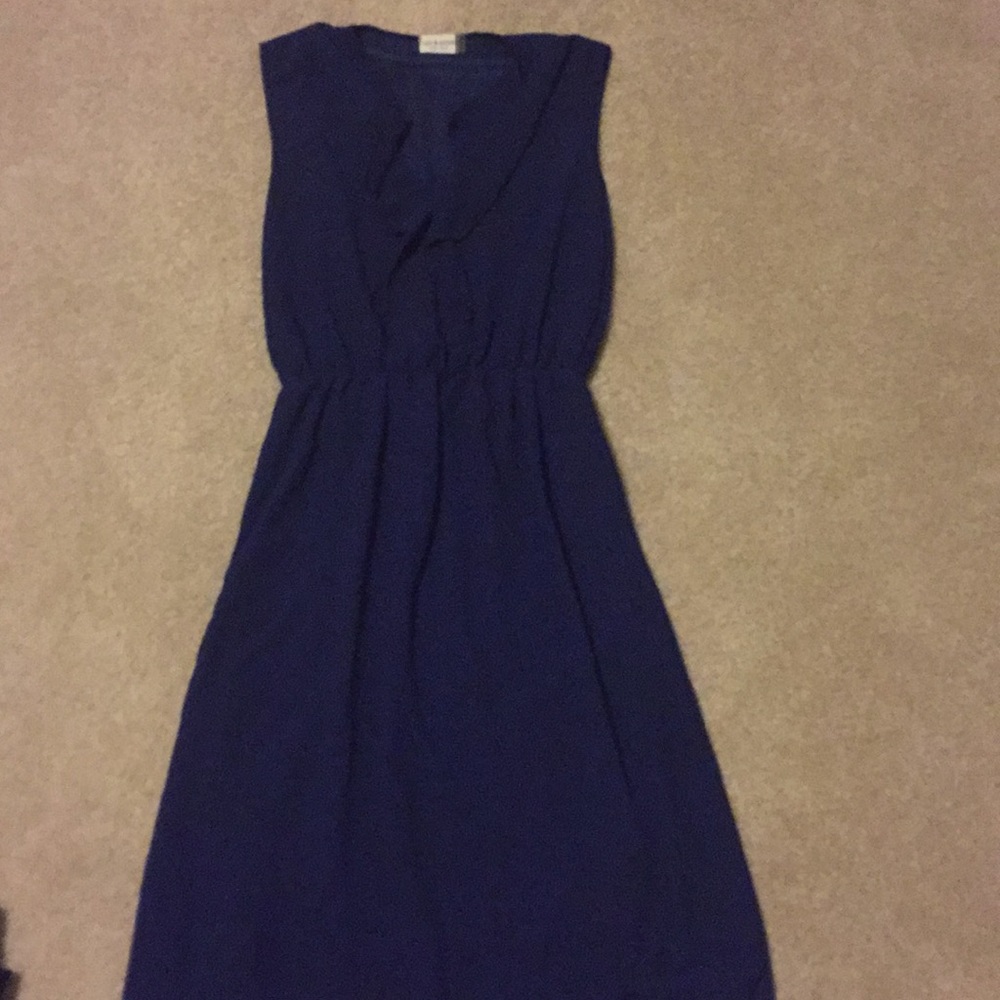 Dark blue dress